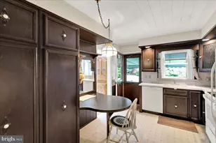 328 Wheatland Ave, Reading, PA 19607 - Photo 10