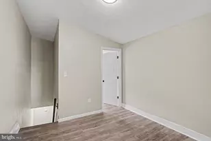 551 N 11th St, Reading, PA 19604 - Photo 32