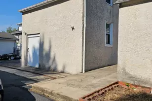 3304 Kutztown Rd, Reading, PA 19605 - Photo 2