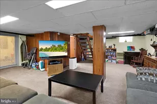 433 Eisenbrown St, Reading, PA 19605 - Photo 34