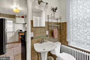 433 Eisenbrown St, Reading, PA 19605 - Photo 18