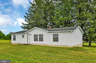 350 Myer Dr, Fredericksburg, PA 17026 - Photo 8