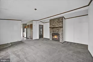 350 Myer Dr, Fredericksburg, PA 17026 - Photo 16