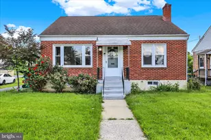 302 Elmwood Ave, Reading, PA 19609 - Photo 1