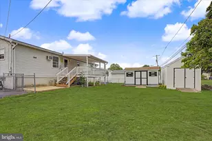 27 Maywood Ave, Reading, PA 19608 - Photo 24