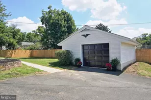 1291 Shelbourne Rd, Reading, PA 19606 - Photo 28