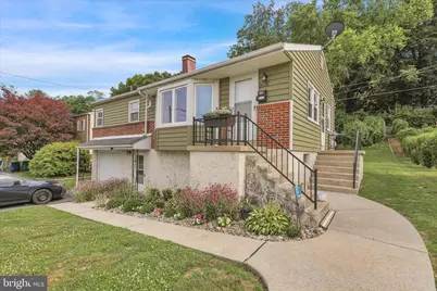 2636 Girard Avenue, Reading, PA 19609 - Photo 2