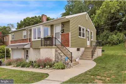 2636 Girard Avenue, Reading, PA 19609 - Photo 4