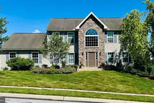 21 Hilgert Ave, Shillington, PA 19607 - Photo 1