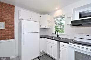 864 Chestnut St, Douglassville, PA 19518 - Photo 28