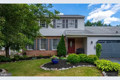 1404 Fredrick Boulevard, Reading, PA 19605 - Photo 2