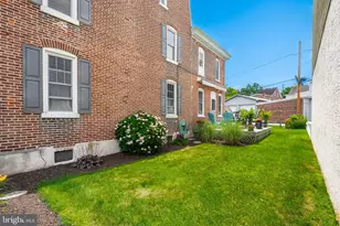 412 Rhoads Ave, Boyertown, PA 19512 - Photo 6