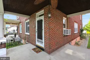 202 Madison Ave, Laureldale, PA 19605 - Photo 4