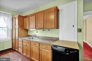 202 Madison Ave, Laureldale, PA 19605 - Photo 12