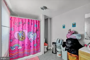 470 Spring Garden St, Reading, PA 19602 - Photo 6