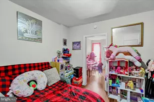 470 Spring Garden St, Reading, PA 19602 - Photo 2