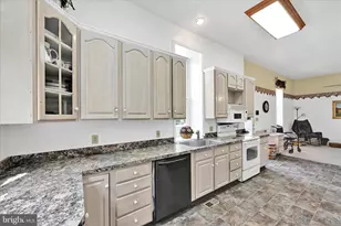 415 Snyder School Rd, Bernville, PA 19506 - Photo 12
