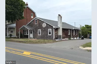648 N Reading Avenue N, Boyertown, PA 19512 - Photo 1