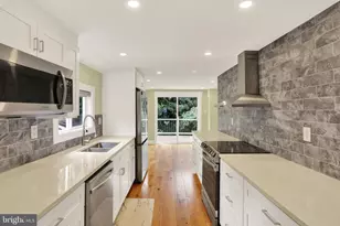 25 Alsace Ave, Temple, PA 19560 - Photo 2