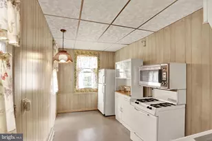 1541 Moss St, Reading, PA 19604 - Photo 8