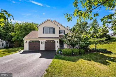 309 Cameron Drive, Douglassville, PA 19518 - Photo 2