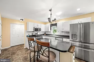 309 Cameron Dr, Douglassville, PA 19518 - Photo 12