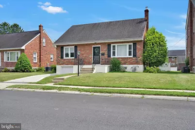2516 Cleveland Av, West Lawn, PA 19609 - Photo 4