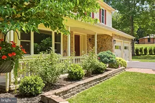 194 Meadow Glen Ln, Reading, PA 19607 - Photo 8