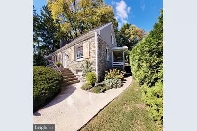 1067 Terrace Avenue, Wyomissing, PA 19610 - Photo 2