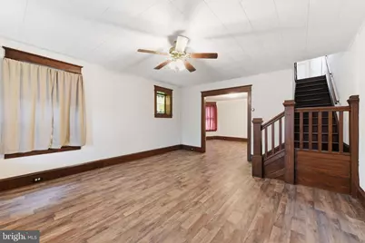 3923 Pottsville Pike, Muhlenberg Township, PA 19605 - Photo 6
