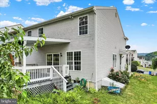 1056 Alexander Dr, Temple, PA 19560 - Photo 32