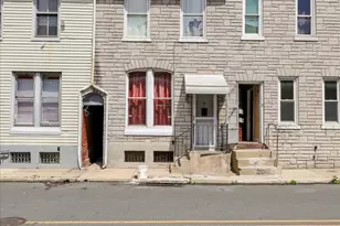 129 Poplar St, Reading, PA 19601 - Photo 2