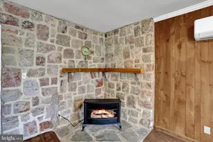 238 Penn St, Topton, PA 19562 - Photo 8