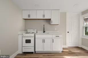 1038 Walnut St, Reading, PA 19601 - Photo 12