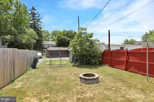2122 Highland St, West Lawn, PA 19609 - Photo 26