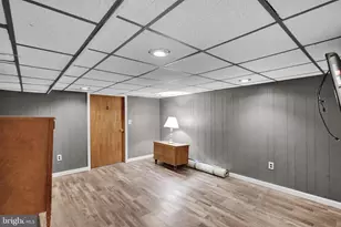 2122 Highland St, West Lawn, PA 19609 - Photo 24