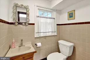 307 W Somerset St, Fleetwood, PA 19522 - Photo 14