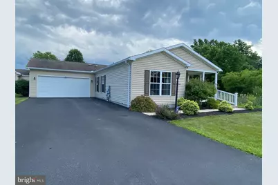 4 Wagtail Court, Bechtelsville, PA 19505 - Photo 2