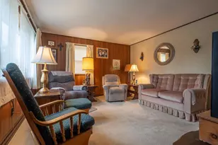 310 Sycamore St, Mohnton, PA 19540 - Photo 8