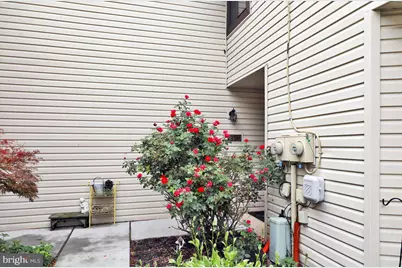 45 Holly Drive, Reading, PA 19606 - Photo 2