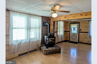 418 Fairview Street, Reading, PA 19605 - Photo 8