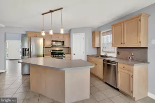 1 Ontario Dr, Reading, PA 19608 - Photo 10