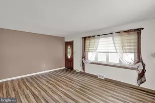 514 W High St, Womelsdorf, PA 19567 - Photo 6