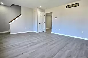 530 E Linden St, Fleetwood, PA 19522 - Photo 12