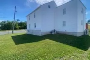 972 Hoffmansville Rd, Bechtelsville, PA 19505 - Photo 2