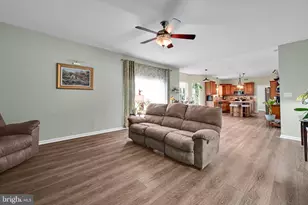 21 Shelly Dr, Sinking Spring, PA 19608 - Photo 12