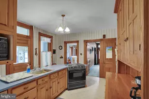 15179 Kutztown Rd, Kutztown, PA 19530 - Photo 10