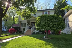 422 Carsonia Ave, Reading, PA 19606 - Photo 2