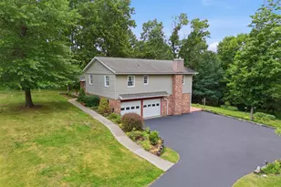123 Deck Rd, Womelsdorf, PA 19567 - Photo 4