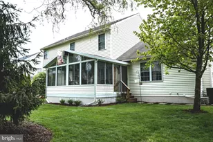 411 Wingspread Ct, Reading, PA 19606 - Photo 6